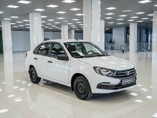 2019 Lada (ВАЗ) Granta I Рестайлинг, белый, 600000 рублей, вид 3