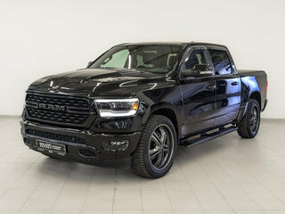 Ram 1500 Crew Cab V