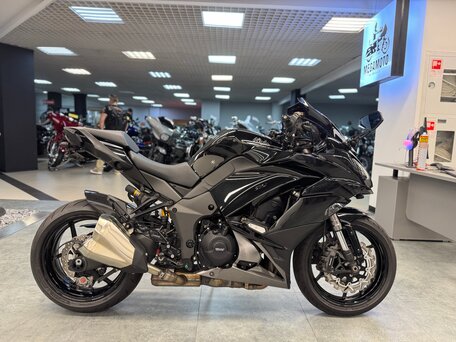 2018 Kawasaki Z 1000SX, чёрный, 1046900 рублей, вид 1