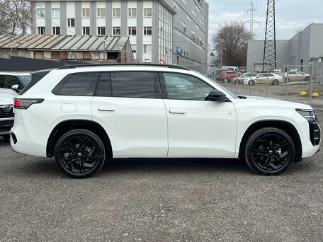 2026 Volkswagen Teramont Pro II (China Market), белый, 5700000 рублей, вид 4