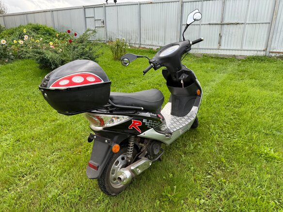 2008 Atlant 50cc, чёрный, 30000 рублей - вид 2