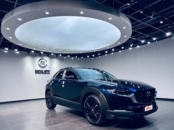 2023 Mazda CX-30 I, синий, 1600000 рублей - вид 2