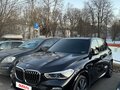 2019 BMW X5 M50d IV (G05/G18), чёрный - вид 1