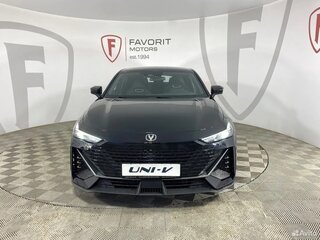 2024 Changan UNI-V I, чёрный, 2140000 рублей, вид 2