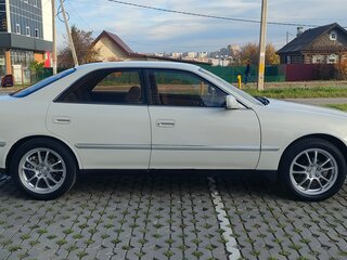 1997 Toyota Mark II VIII (X100), белый, 650000 рублей, вид 5