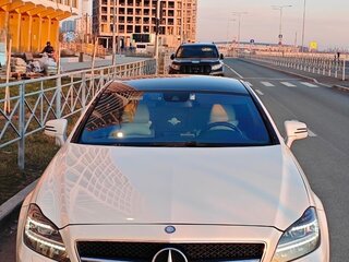 2011 Mercedes-Benz CLS 350 CDI BlueTEC II (C218), белый, 2400000 рублей, вид 4