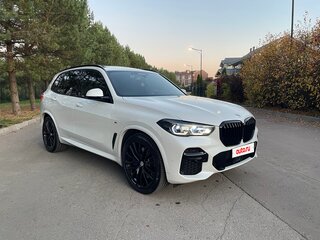 2022 BMW X5 40d IV (G05/G18), белый, 10150000 рублей, вид 1