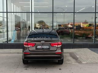 2016 Kia Rio III Рестайлинг, коричневый, 959000 рублей, вид 5