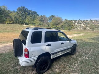2001 Suzuki Grand Vitara I, белый, 470000 рублей, вид 5