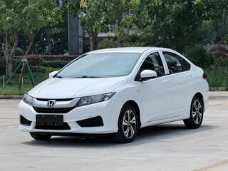 2017 Honda Grace I, белый, 900222 рублей, вид 1