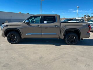 2026 Toyota Tundra Crew Max CrewMax III, серый, 11917585 рублей, вид 4