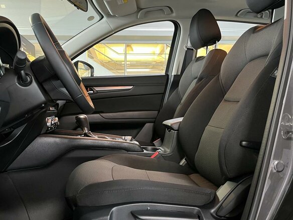 2025 Mazda CX-5 II Рестайлинг, серый, 4000000 рублей - вид 13
