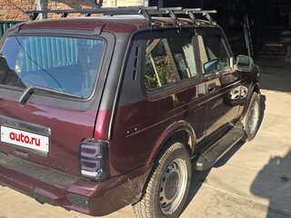 2004 Lada (ВАЗ) 2121 (4x4) I Рестайлинг, красный, 670000 рублей, вид 4