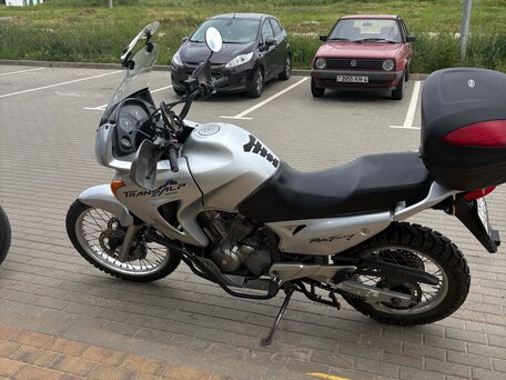 2001 Honda XL650V Transalp, серебристый, 250000 рублей, вид 3