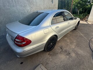 2005 Mercedes-Benz E-Класс 350 III (W211, S211), серый, 1100000 рублей, вид 4