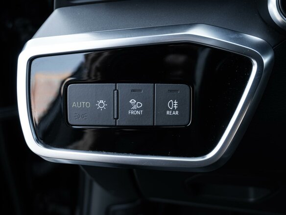 2019 Audi A6 40 TDI V (C8), чёрный, 2670000 рублей - вид 15