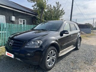 2005 Mercedes-Benz M-Класс 350 II (W164), чёрный, 880000 рублей, вид 1