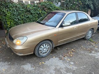 2000 Daewoo Nubira II, золотистый, 90000 рублей, вид 1
