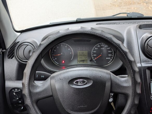 2014 Lada (ВАЗ) Granta I, серебристый, 335000 рублей - вид 8