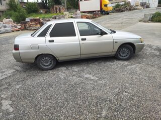 2004 Lada (ВАЗ) 2110, бежевый, 130000 рублей, вид 2