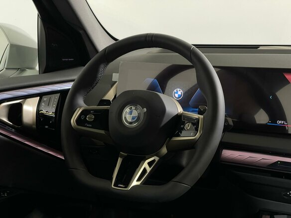 2025 BMW X3 20i xDrive IV (G45/G48), белый - вид 8