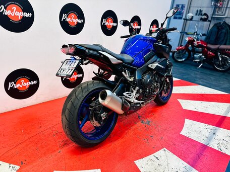 2017 Yamaha MT-10, синий, 1180000 рублей, вид 3