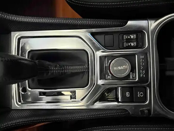 2022 Subaru Forester V Рестайлинг, чёрный, 2784000 рублей - вид 27
