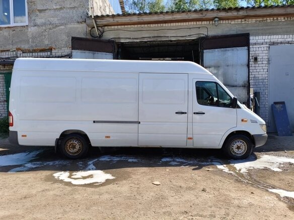 2016 Mercedes-Benz Sprinter Classic, белый, 1500000 рублей - вид 2
