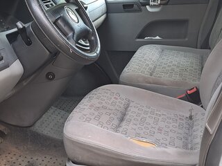 2006 Volkswagen Transporter Long T5, серебристый, 799000 рублей, вид 2
