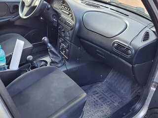 2017 Chevrolet Niva I Рестайлинг, серебристый, 500000 рублей, вид 5