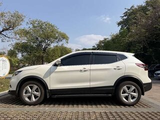 2023 Nissan Qashqai II Рестайлинг, белый, 1890000 рублей, вид 3