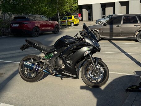 2015 Kawasaki Ninja 400, чёрный, 490000 рублей, вид 2