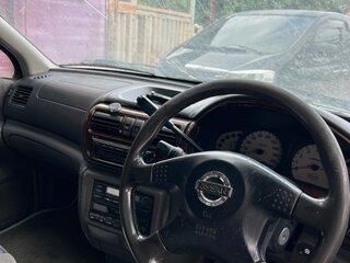 1998 Nissan R'nessa, серебристый, 409000 рублей, вид 4