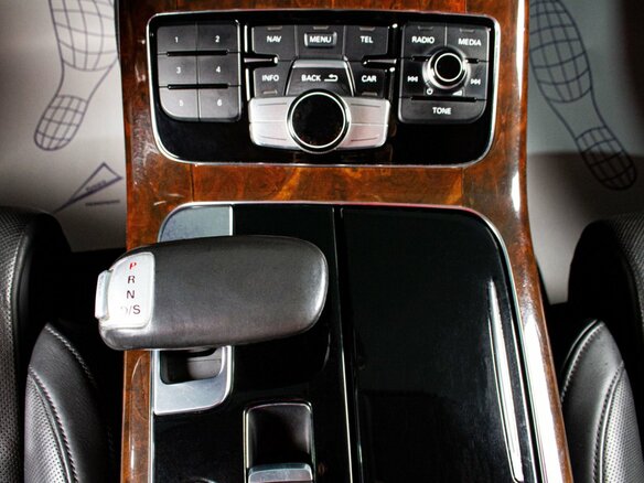 2015 Audi A8 Long III (D4) Рестайлинг, чёрный, 2629000 рублей - вид 13