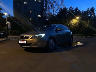2011 Opel Astra J, бежевый, 530000 рублей, вид 1