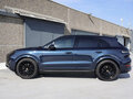 2025 Porsche Cayenne III Рестайлинг, синий, 14500000 рублей - вид 5