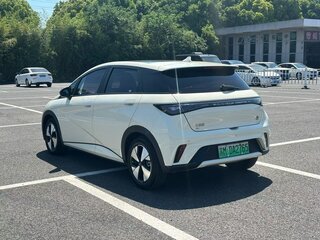 2025 BYD Dolphin 44.9 kWh I, бежевый, 1498000 рублей, вид 5
