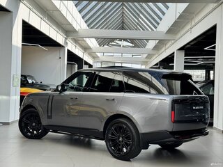 2026 Land Rover Range Rover P400 MHEV V, серый, 21980000 рублей, вид 4