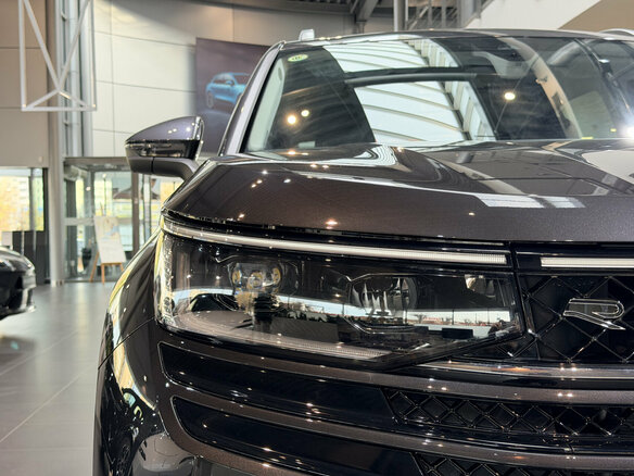 2026 Volkswagen Tavendor I, серый, 5700000 рублей - вид 16