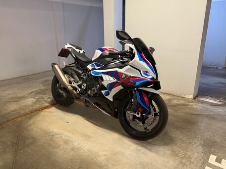 2025 BMW S 1000 RR, белый, 2300000 рублей, вид 3