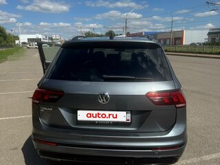 2020 Volkswagen Tiguan Allspace II, серый, 2899000 рублей, вид 3