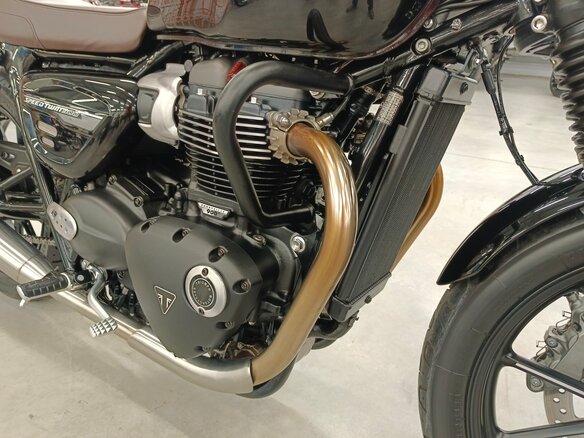 2023 Triumph Speed Twin, чёрный, 960000 рублей - вид 10