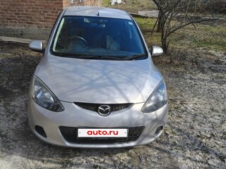 2009 Mazda Demio III (DE), серебристый, 700000 рублей, вид 1