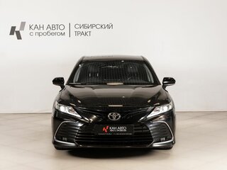 2021 Toyota Camry VIII (XV70) Рестайлинг, чёрный, 2872584 рублей, вид 2