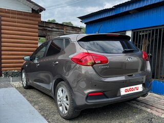 2012 Kia Ceed II, коричневый, 999999 рублей, вид 3