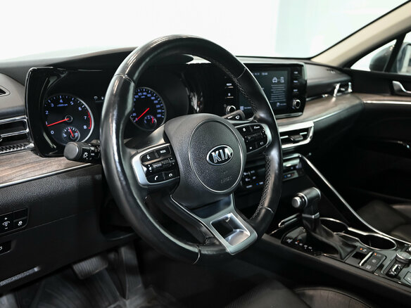 2021 Kia K5 III, серый, 2860000 рублей - вид 17