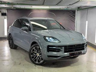 2024 Porsche Cayenne III Рестайлинг, серебристый, 14250000 рублей, вид 1