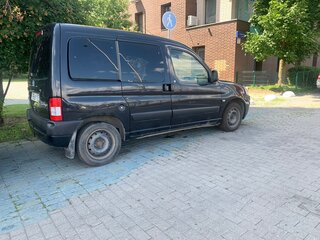 2007 Citroen Berlingo I Рестайлинг, чёрный, 269269 рублей, вид 3