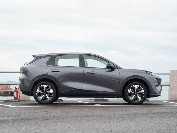 2026 Changan Qiyuan Q05 51.9 kWh II, серебристый, 2300000 рублей - вид 5