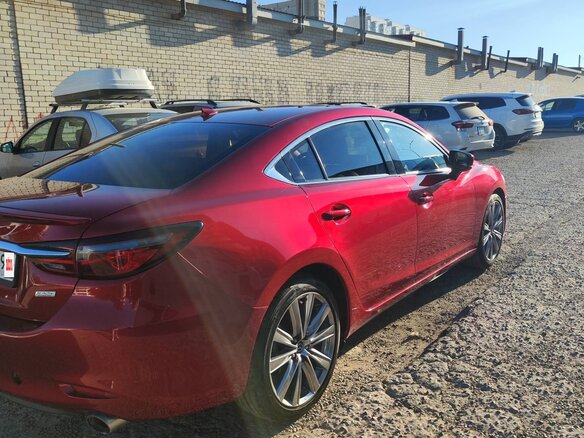 2018 Mazda 6 III (GJ) Рестайлинг 2, красный, 2000000 рублей - вид 11